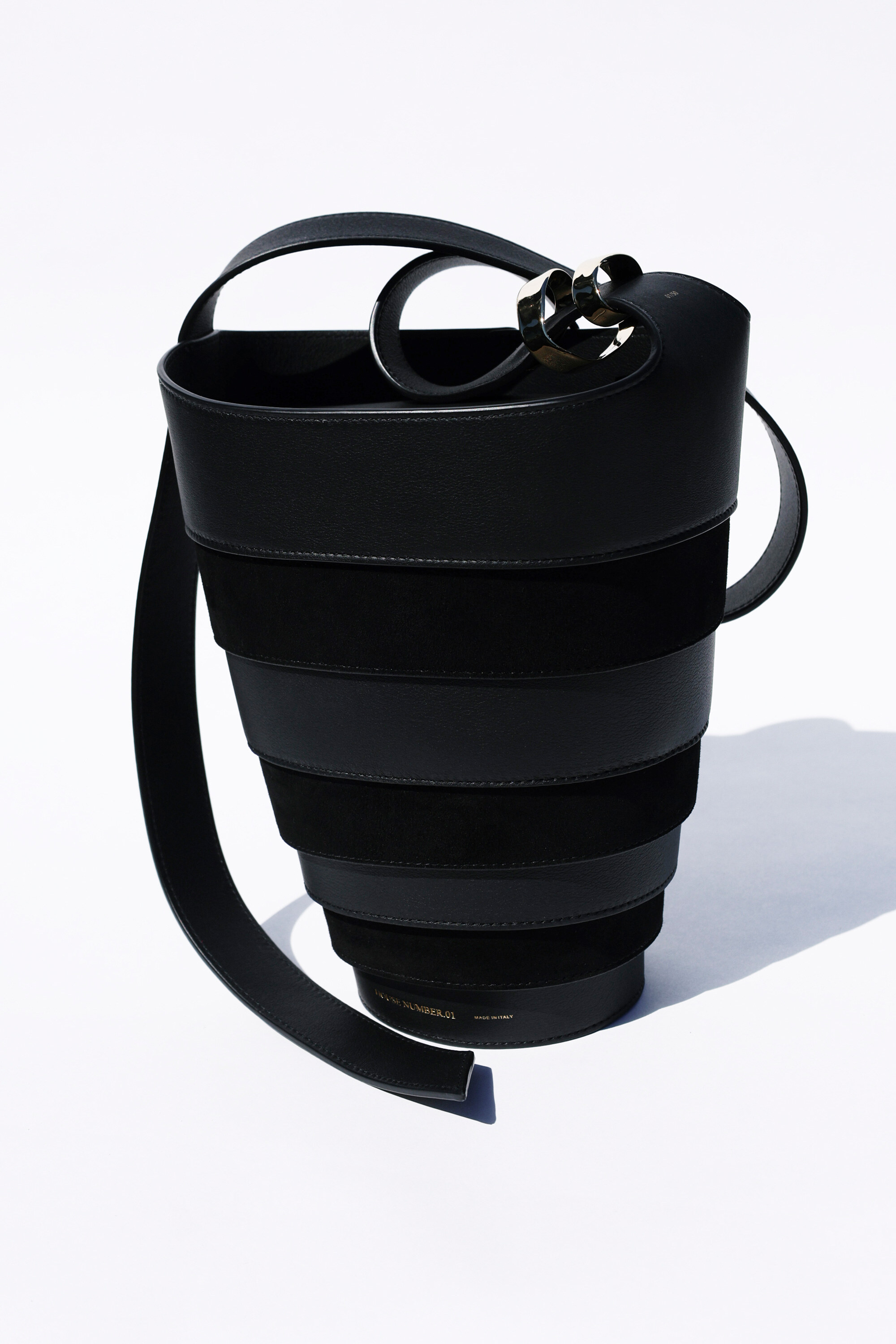 The Spiral Bag in black